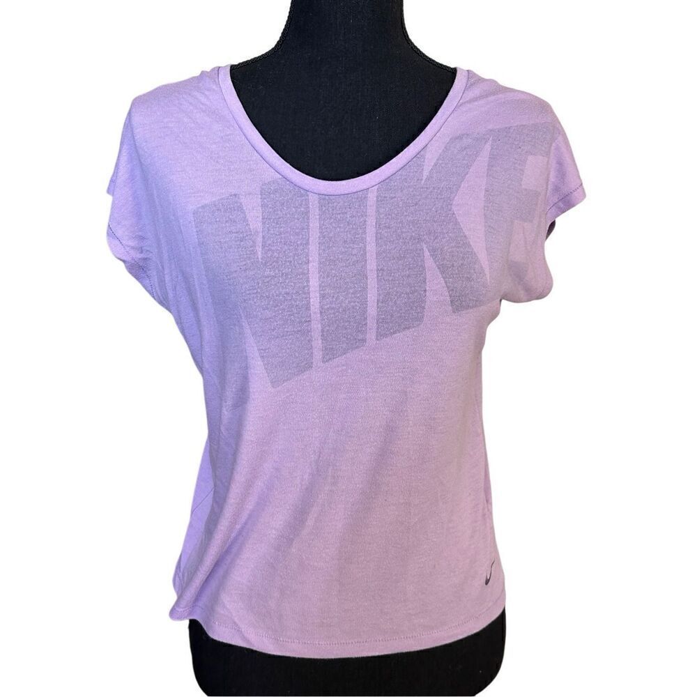 NIKE Women’s DRI-FIT Club Sheer Boxy Logo Short Sleeve T-Shirt Tops Light Purple